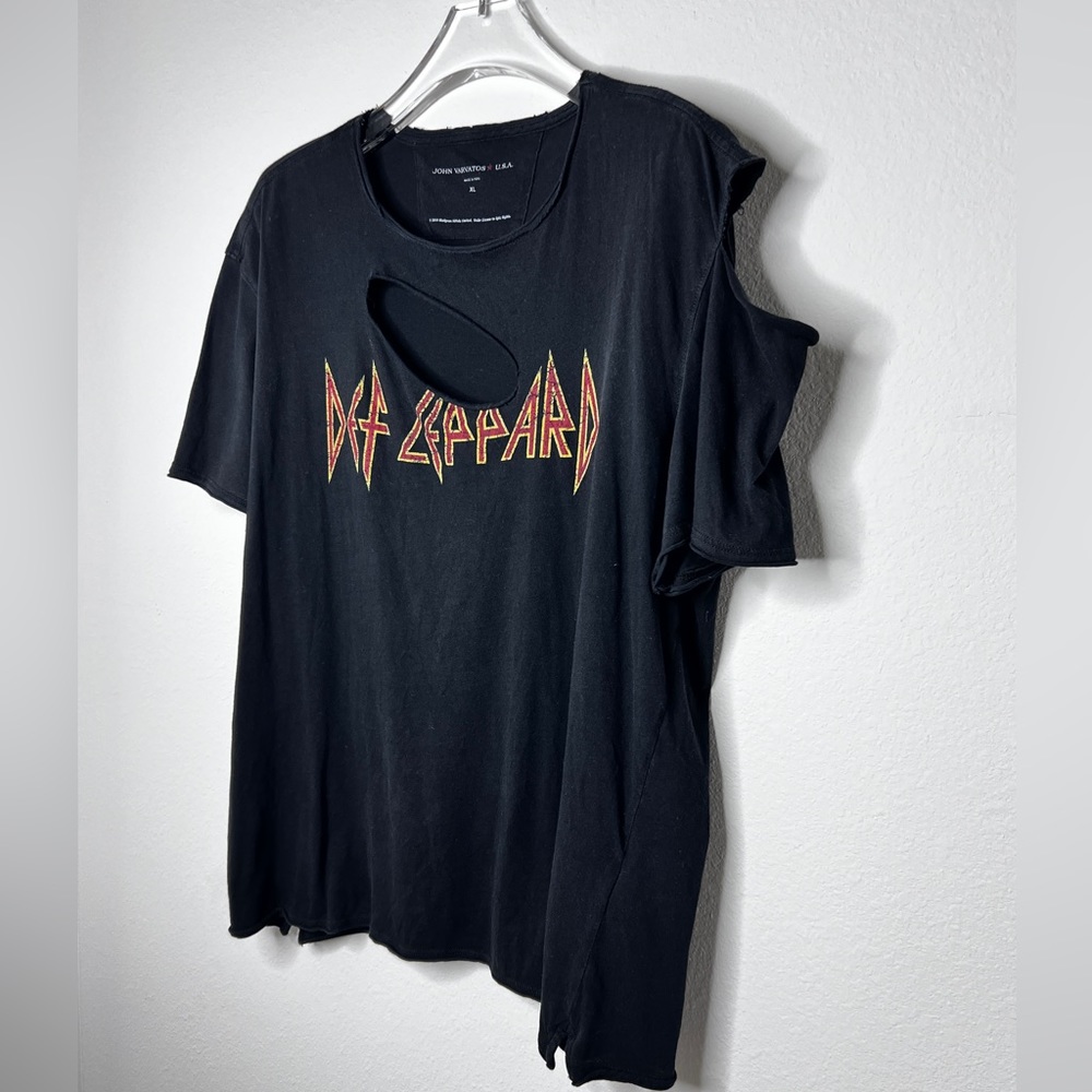 1 of 1 Distressed Def Leopard Band Tee Mens Sz XL